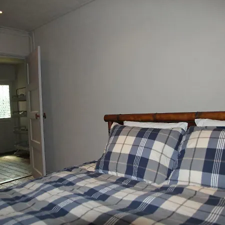 Hébergement de vacances Countryside Farmhouse In Egmond-binnen With Terrace And Garden *