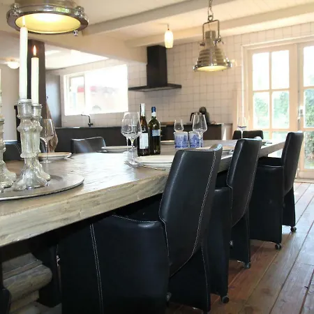 Countryside Farmhouse In Egmond-binnen With Terrace And Garden Nyaraló *